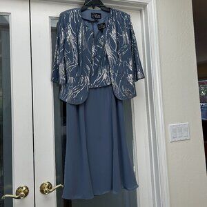 Cocktail dress and jacket set